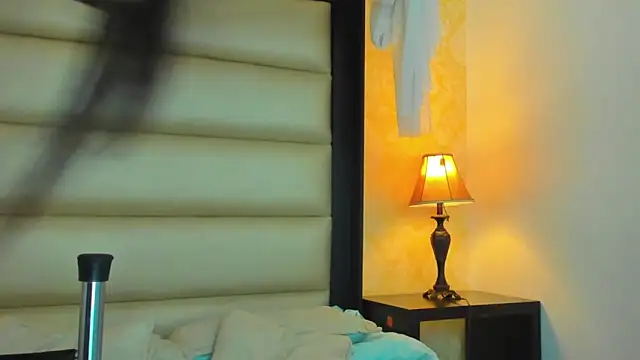 NaiaGils Webcam-Show