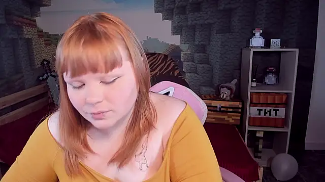 LottieReed Adlı Modelin Canlı XXX Sohbeti