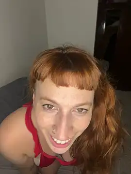 redboxofpandora Adlı Modelin Web Kamerası Şovu