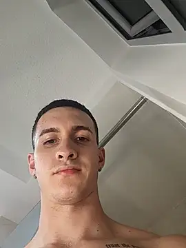 Chat +18 de JacksonOlsenn ao vivo