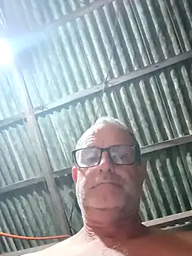 Chat +18 de nard53 ao vivo