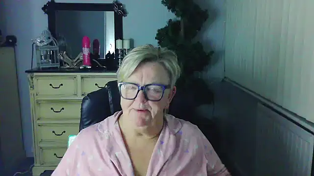 BridgetBlueEyes – Live XXX-chat