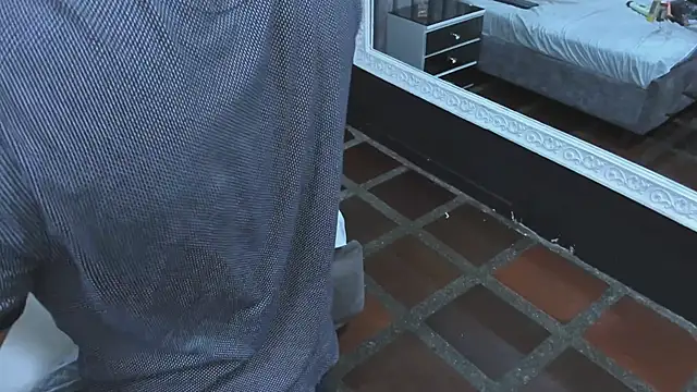 AbbyLoius: διαδικτυακό σόου στην κάμερα