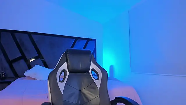 NicoleMonet1's Live XXX Chat