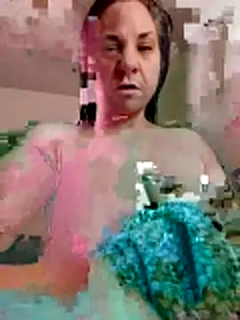 BrattyGirl2424 Show in webcam