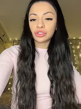 Layana_Ro Adlı Modelin Web Kamerası Şovu