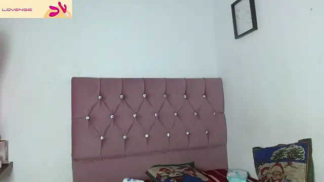 دردشة aaron_antonella_mds الجنسية المباشرة