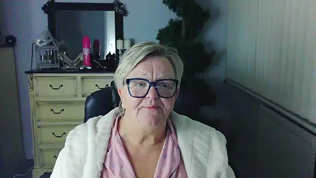 BridgetBlueEyesn Webbikameraesitys