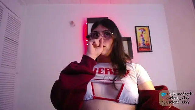 Czat XXX na żywo – selene_cutie