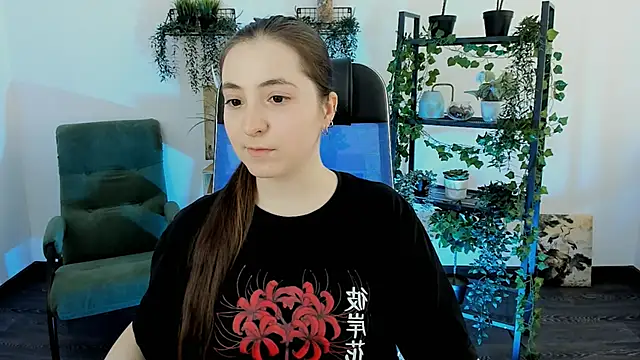 VirtuallVoyant's Live XXX Chat