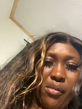 Cardiebae89のライブXXXチャット