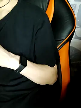 AashikalaaのライブXXXチャット