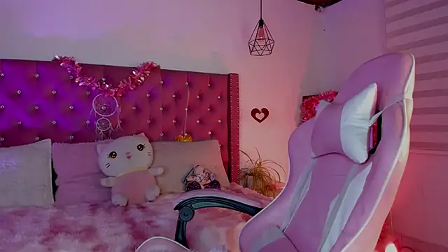 Jade_rey_ Chat XXX in diretta