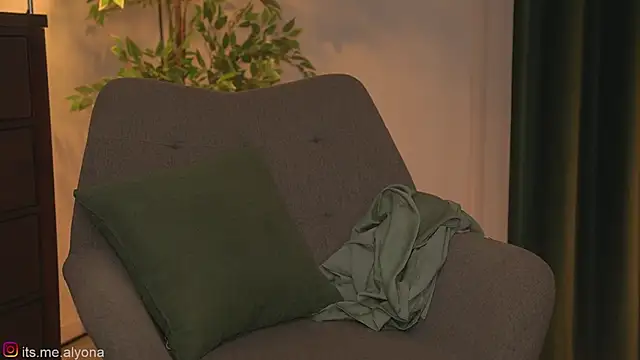 Chat XXX ao vivo de Alyonaqueen_