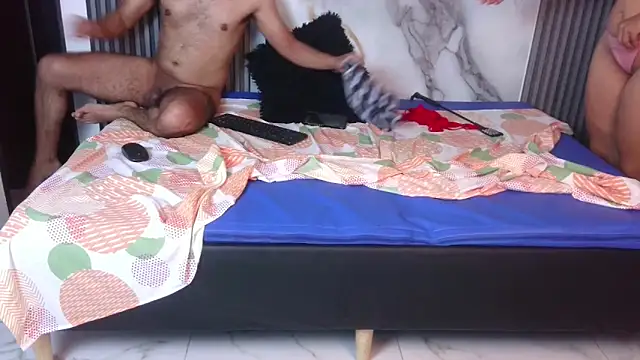 LunandCarlos' Live XXX Chat