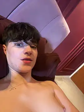 Chat XXX en directo de ravenryx