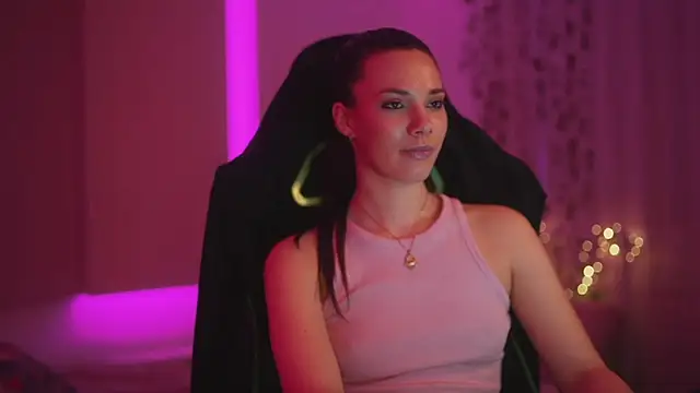 CandyStorm: онлайн-секс-чат