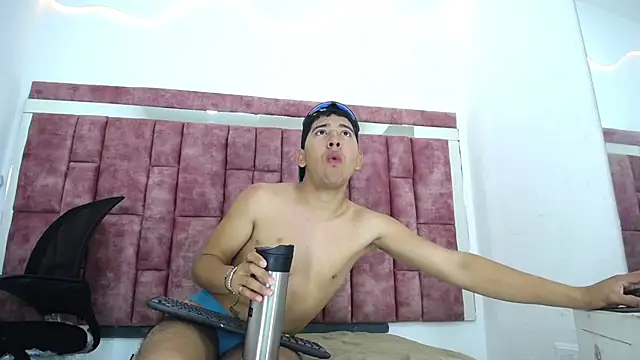 Mick_storm's Live XXX Chat