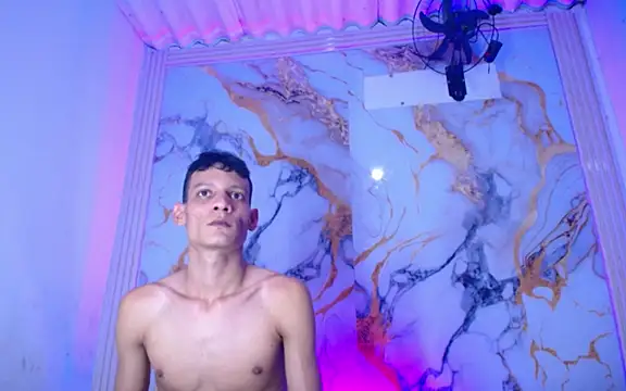 Desire_Boys1's Live XXX Chat