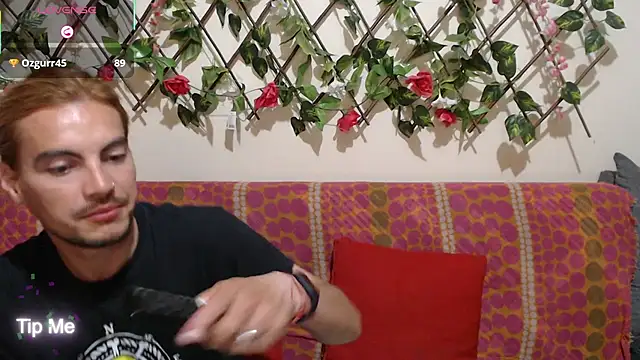 Show modela JackyEmma25 na web-kameri