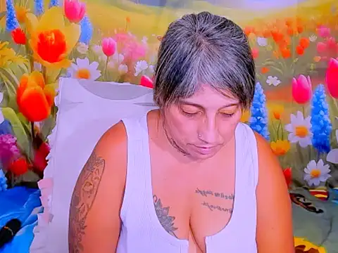 Czat XXX na żywo – indianroxy