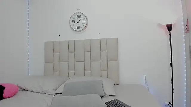 Sofia_Blosom élő XXX-chatje