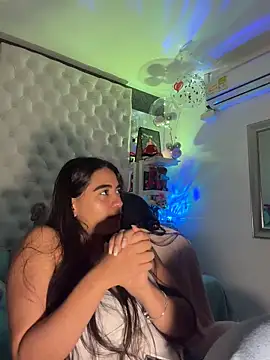 ZarahEvans' Live XXX Chat