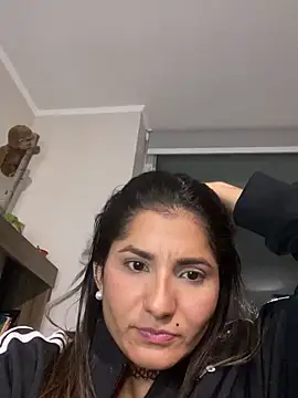 Chat XXX en directo de AlejandritaMilano
