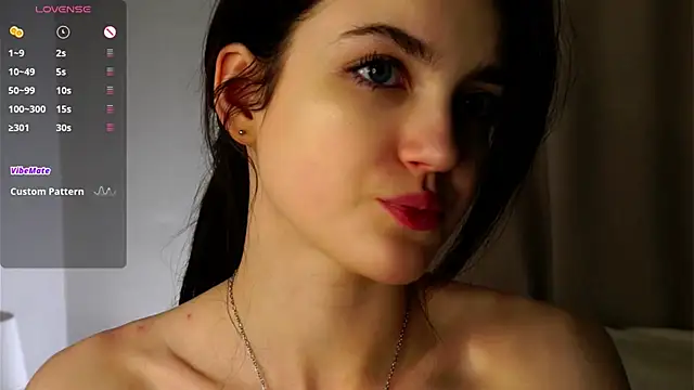 EffieHenri's Live XXX Chat