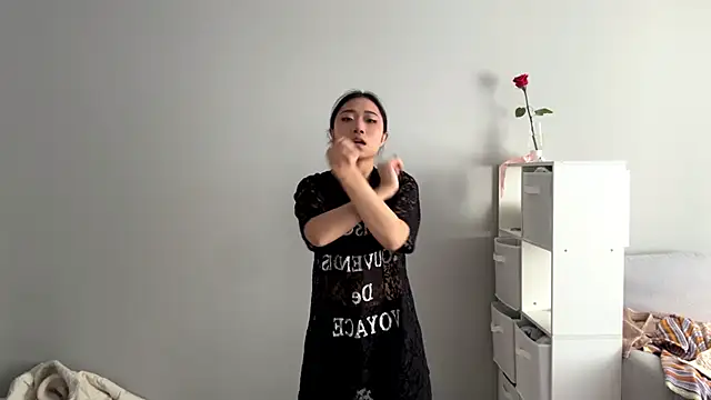 SweetMiaXO 现场XXX聊天