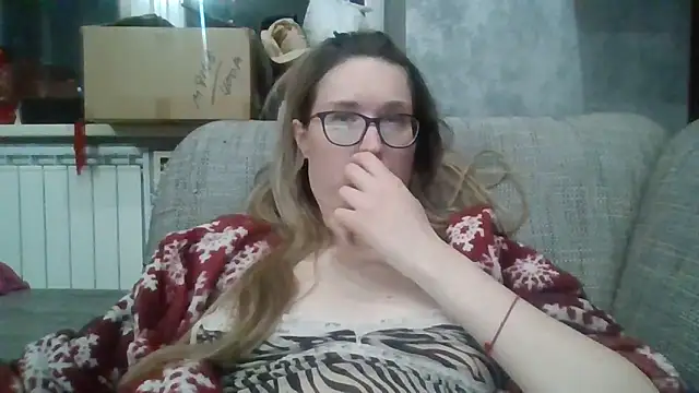 Jugira Live XXX Chat