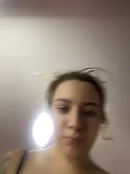 karla-thomsom10's Live XXX Chat