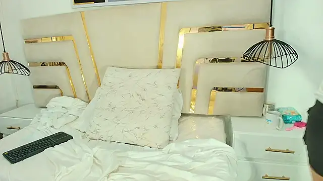 Noelle_Minx 现场XXX聊天