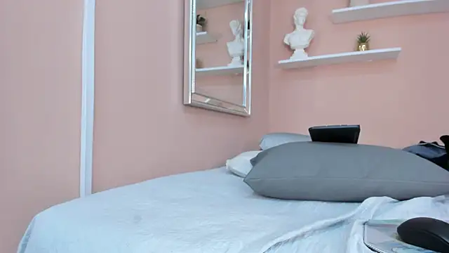 Kat_44 – Live XXX-chat