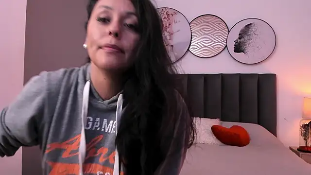 SaharaGarcia__'s Live XXX Chat