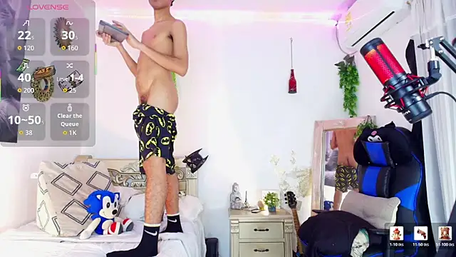 XXX chat uživo modela huge_armound