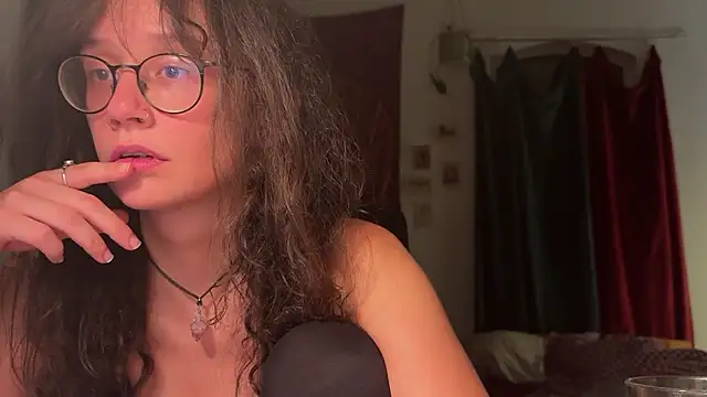 XXX chat uživo modela nyxo_