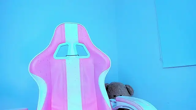 Ariana_fのライブXXXチャット