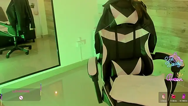 candy_summer28n Live XXX chat