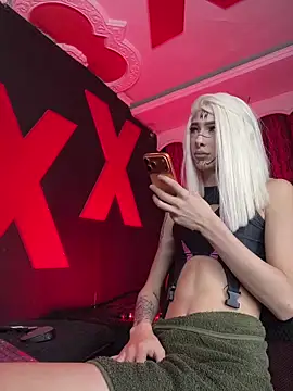 abrilbigcock webcam show