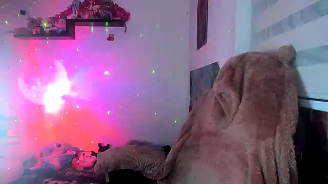 Chat +18 de Shaddycute_ ao vivo