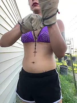 دردشة TranSexualJade95 الجنسية المباشرة