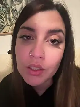 Novababy18 Show in webcam