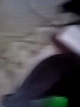 Sandy_Shanura: διαδικτυακό σόου στην κάμερα