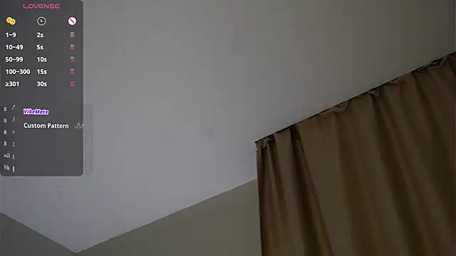 EffieHenri Adlı Modelin Canlı XXX Sohbeti