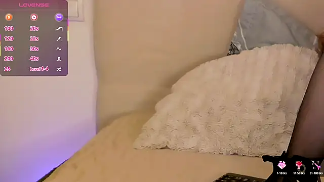 PetersEmily's Live XXX Chat