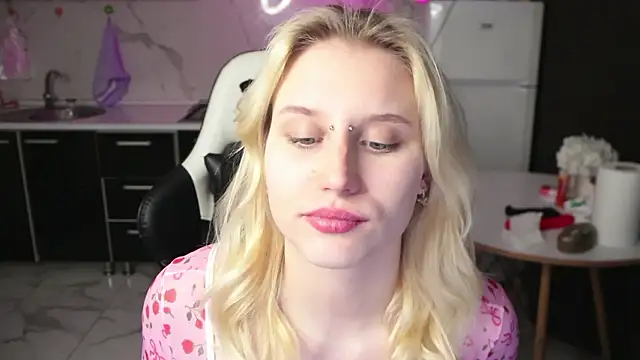 Chatroom XXX en direct de MertyXX