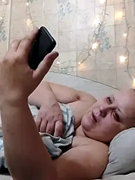 Tupo070481: онлайн-секс-чат