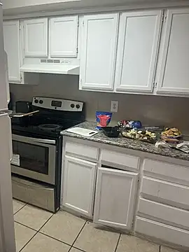 YeahhhitsBreezy লাইভ XXX চ্যাট