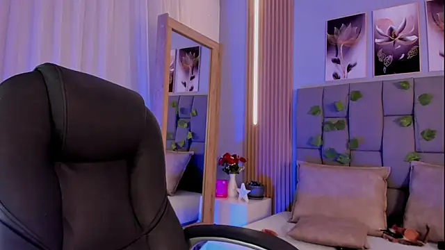 StellarKitty_ Webcam show